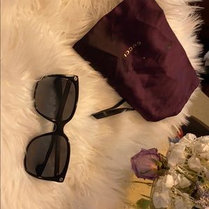 Gucci Sunglasses GG0022s
